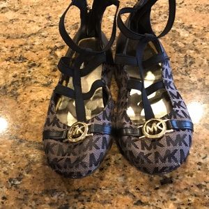 Girls Michael Kors signature flats excellent condition size 1